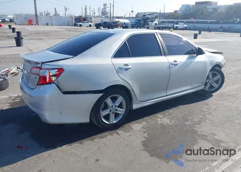 2012 Toyota Camry Se z USA, uszkodzony, nr VIN 4T1BF1FKXCU092085
